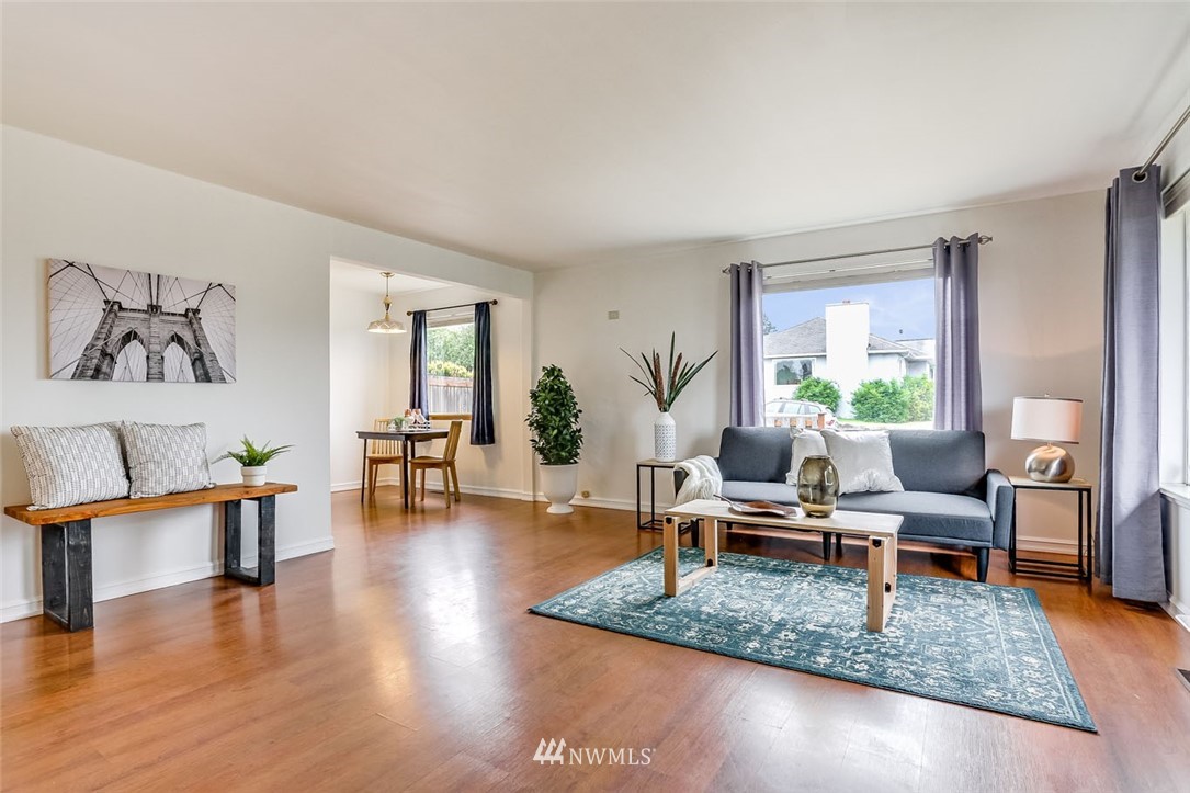 626 Renton Avenue South Renton, WA 98057 - Photo 5 of 24