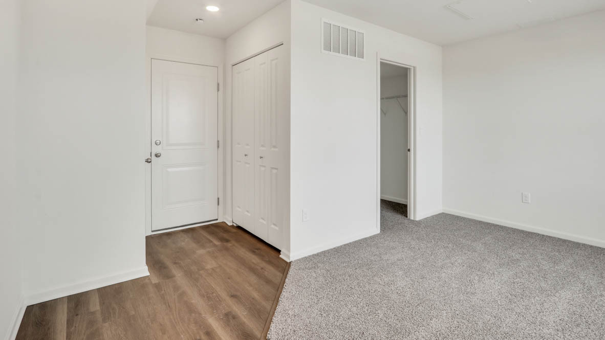 2706 Arrowhead Drive Pingree Grove, IL 60140 - Photo 5 of 40