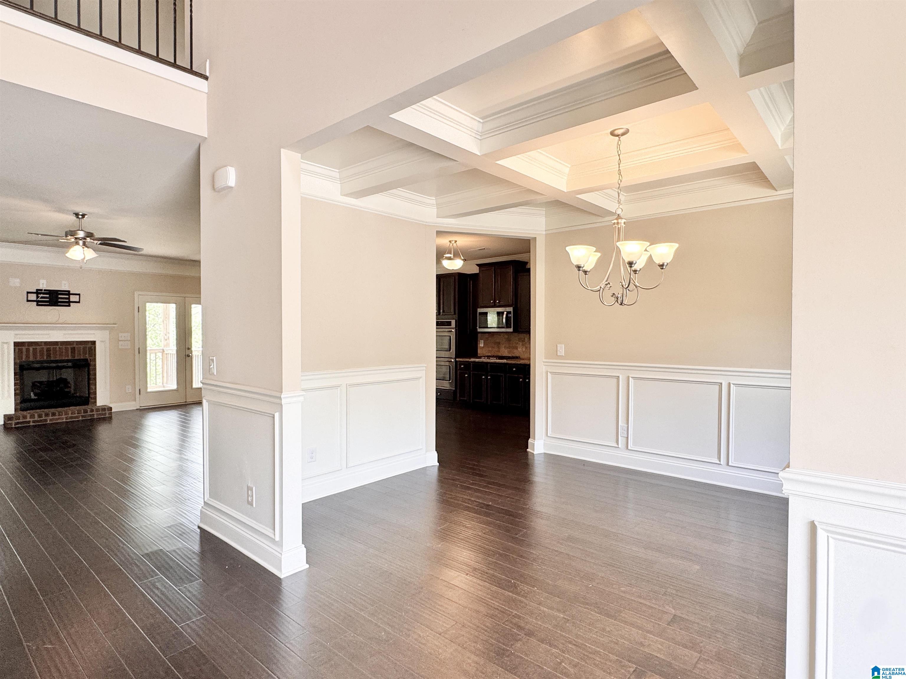 228 Red Bay Drive Alabaster, AL 35114 - Photo 8 of 80