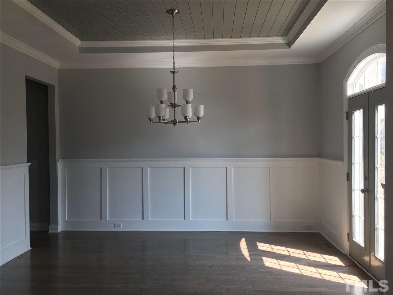 5112 Accabonac Point Raleigh, NC 27612 - Photo 4 of 30 Gallery Image 4