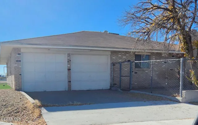 $271,450 | 631 Mike Maros Street, Fabens, TX 79838