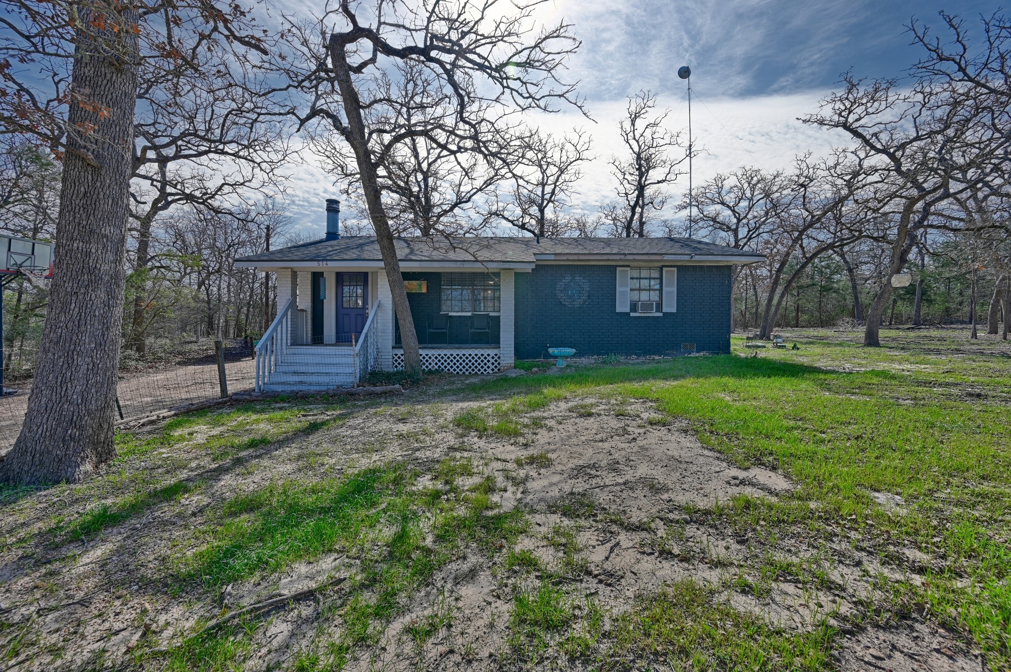 514 Forest Oak Road Somerville, TX 77879 - Photo 2 of 17