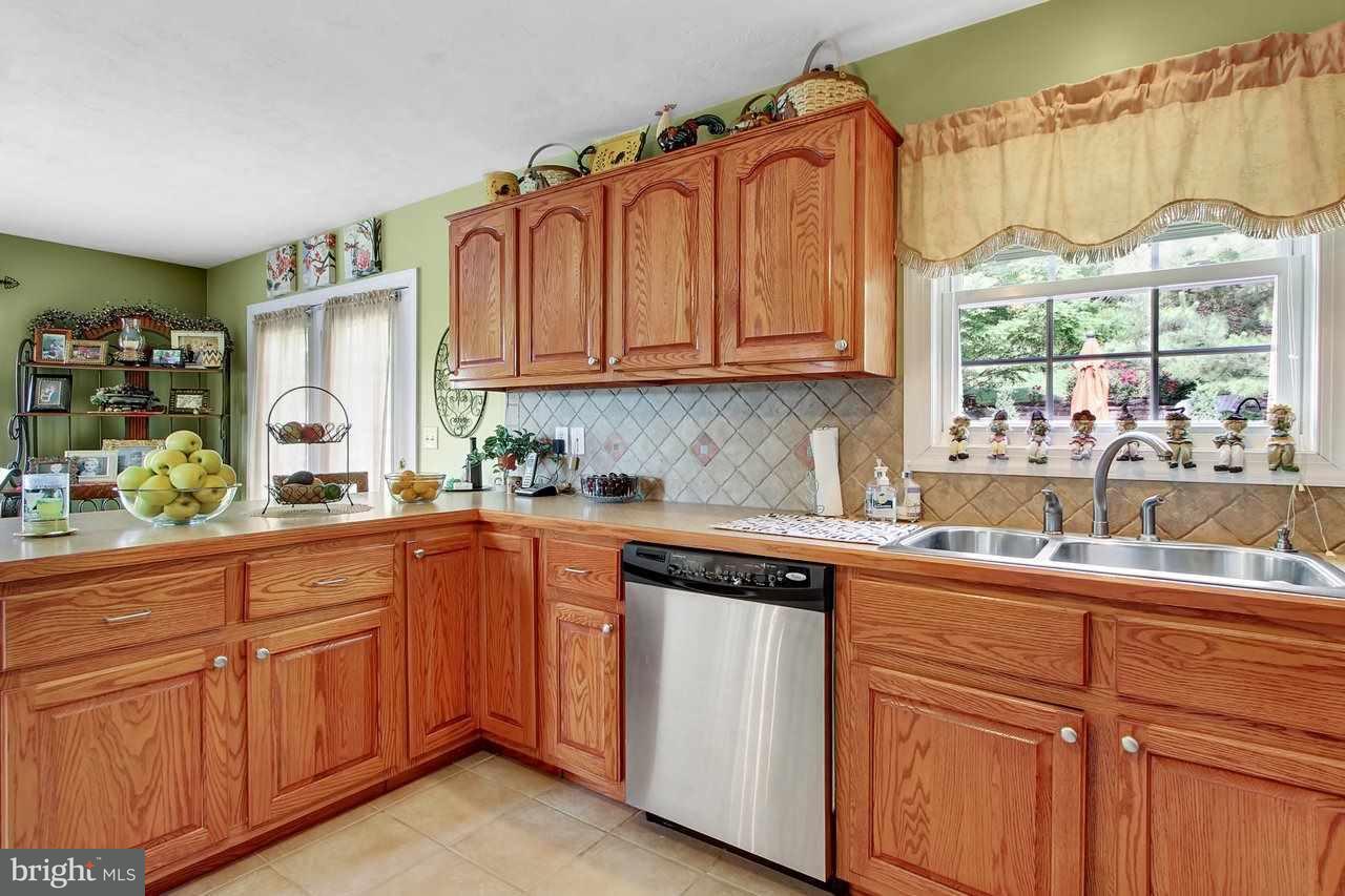 393 Ulricktown Road Littlestown, PA 17340 - Photo 8 of 36 Gallery Image 8