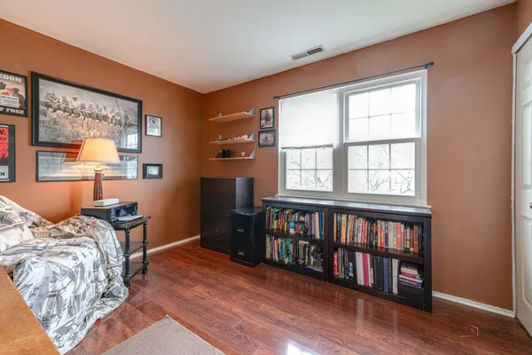 $207,500 | 1995 Westview Lane, Round Lake Beach, IL 60073