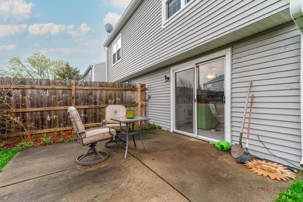 $207,500 | 1995 Westview Lane, Round Lake Beach, IL 60073