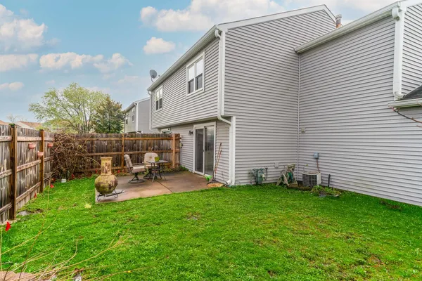 $207,500 | 1995 Westview Lane, Round Lake Beach, IL 60073