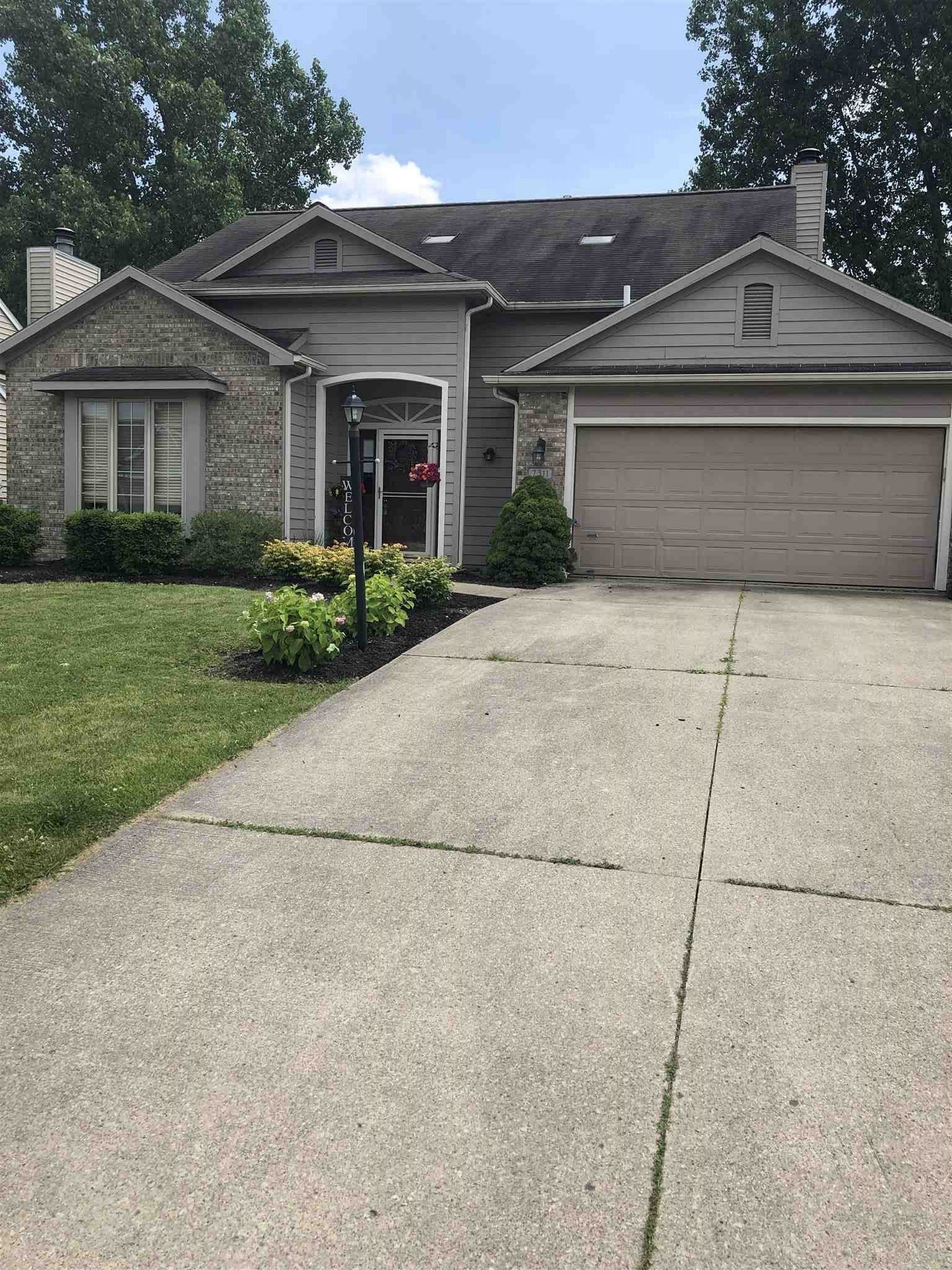 2311 Broken Oak Road Fort Wayne, IN 46818 - Photo 1 of 16