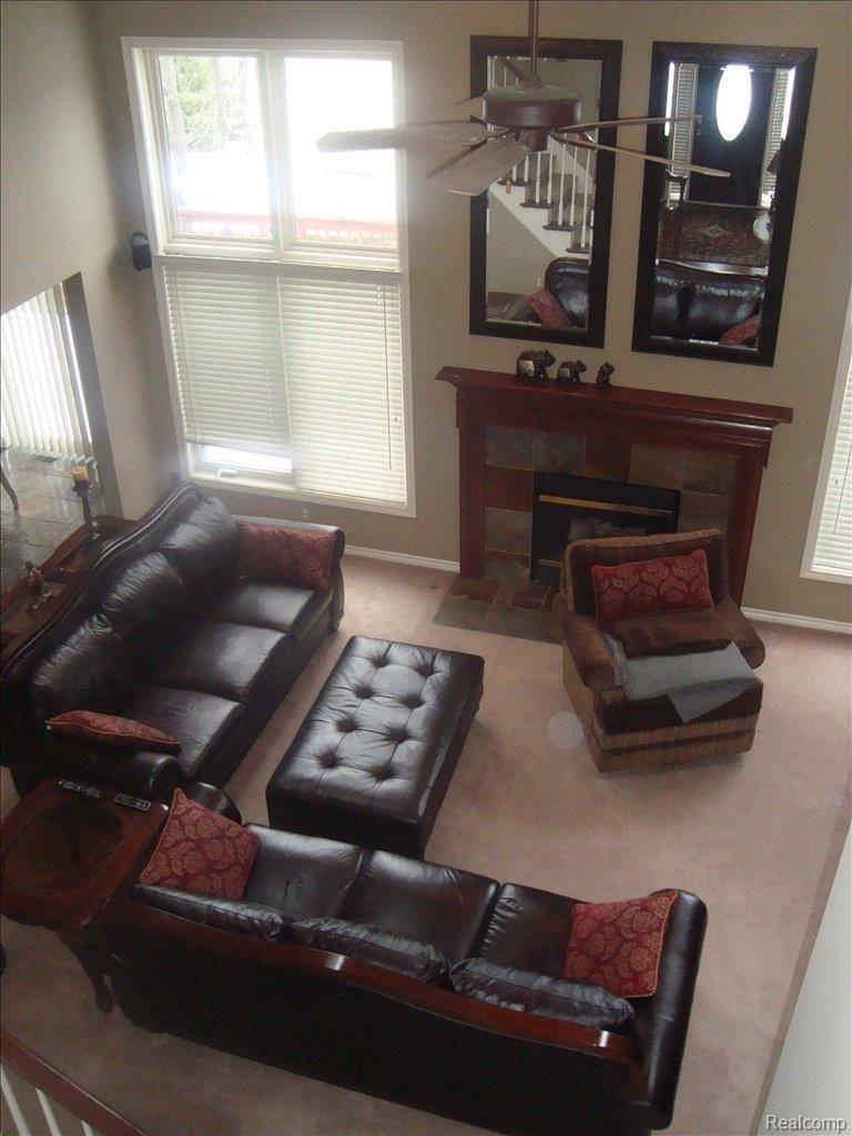 521 Bloomer Ridge Drive Rochester, MI 48307 - Photo 5 of 12 DSC02183