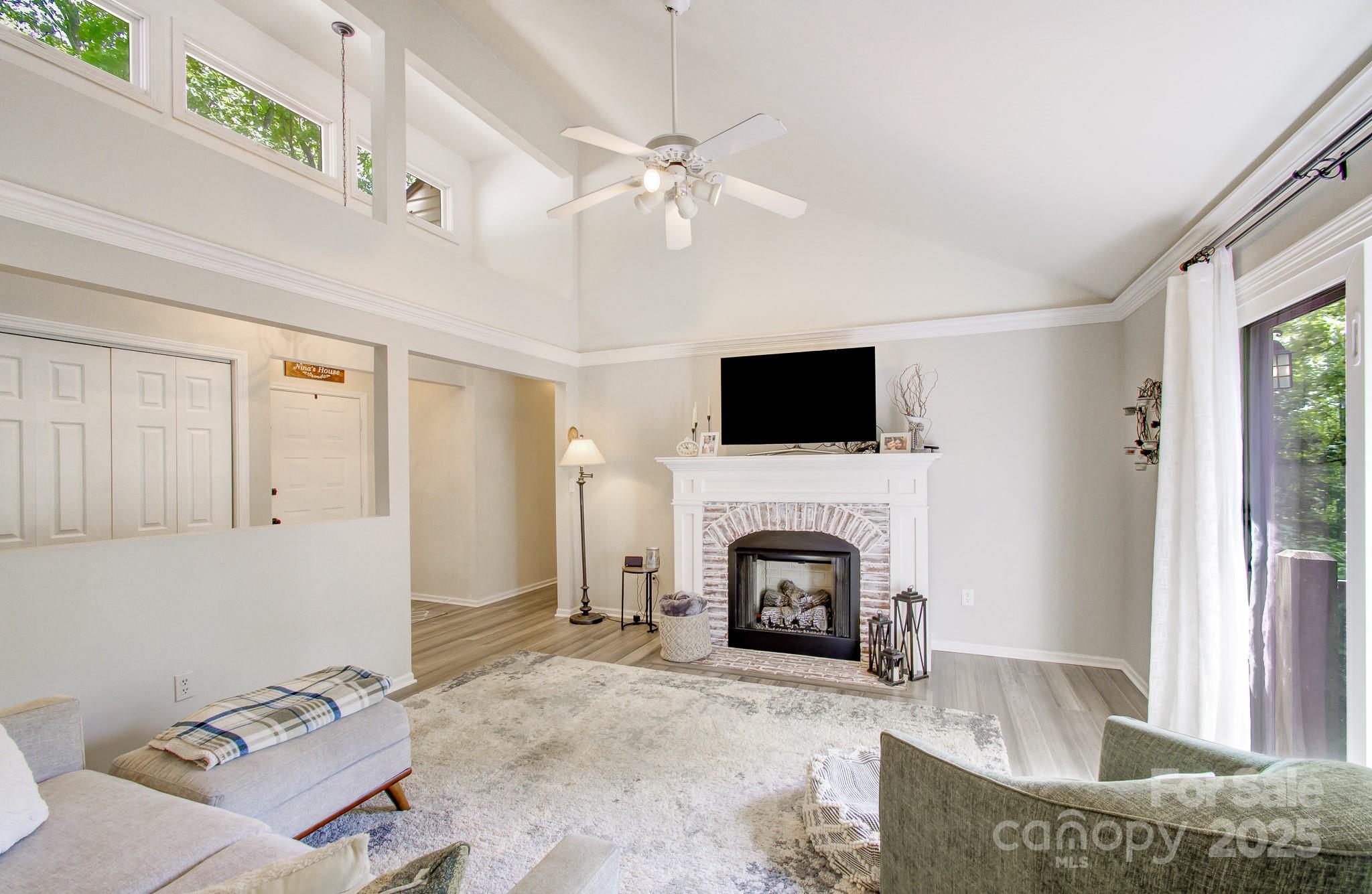 110 Spring Path Hendersonville, NC 28739 - Photo 8 of 43