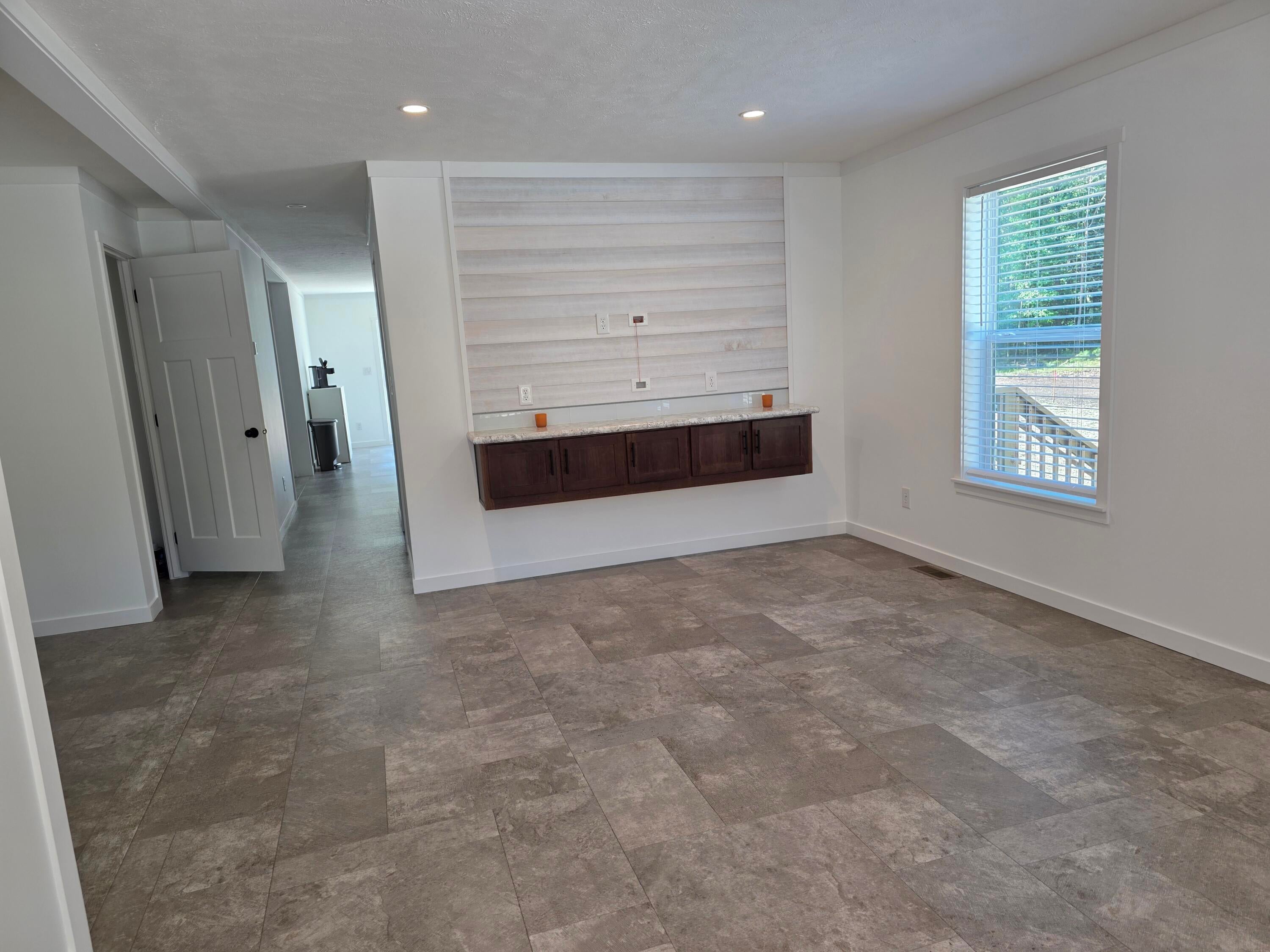 83 Taylor Hill Road Keeseville, NY 12944 - Photo 10 of 29 Gallery Image 10