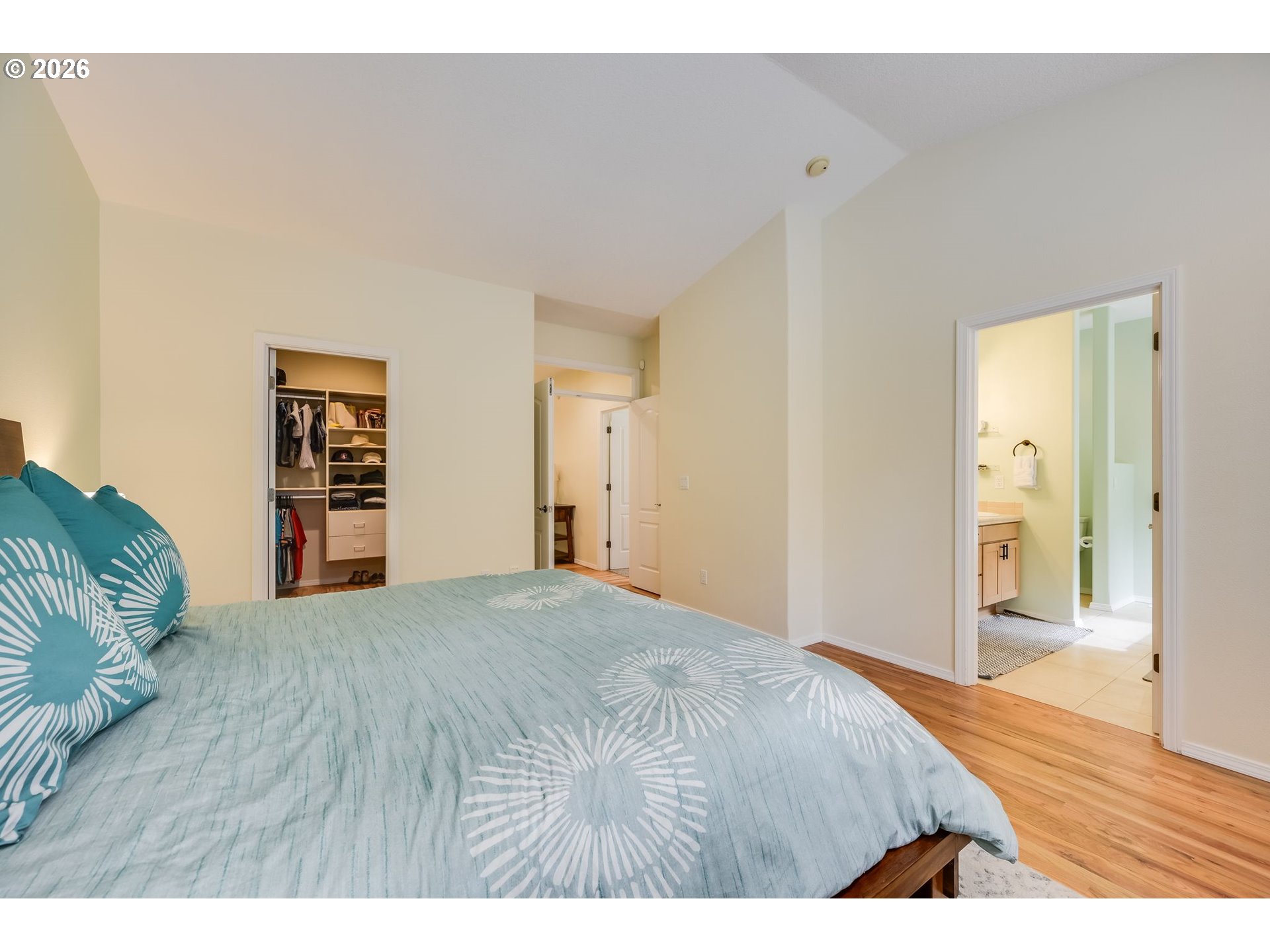 2520 Northwest 29th Avenue Camas, WA 98607 - Photo 23 of 36 Owner's Suite Bedroom