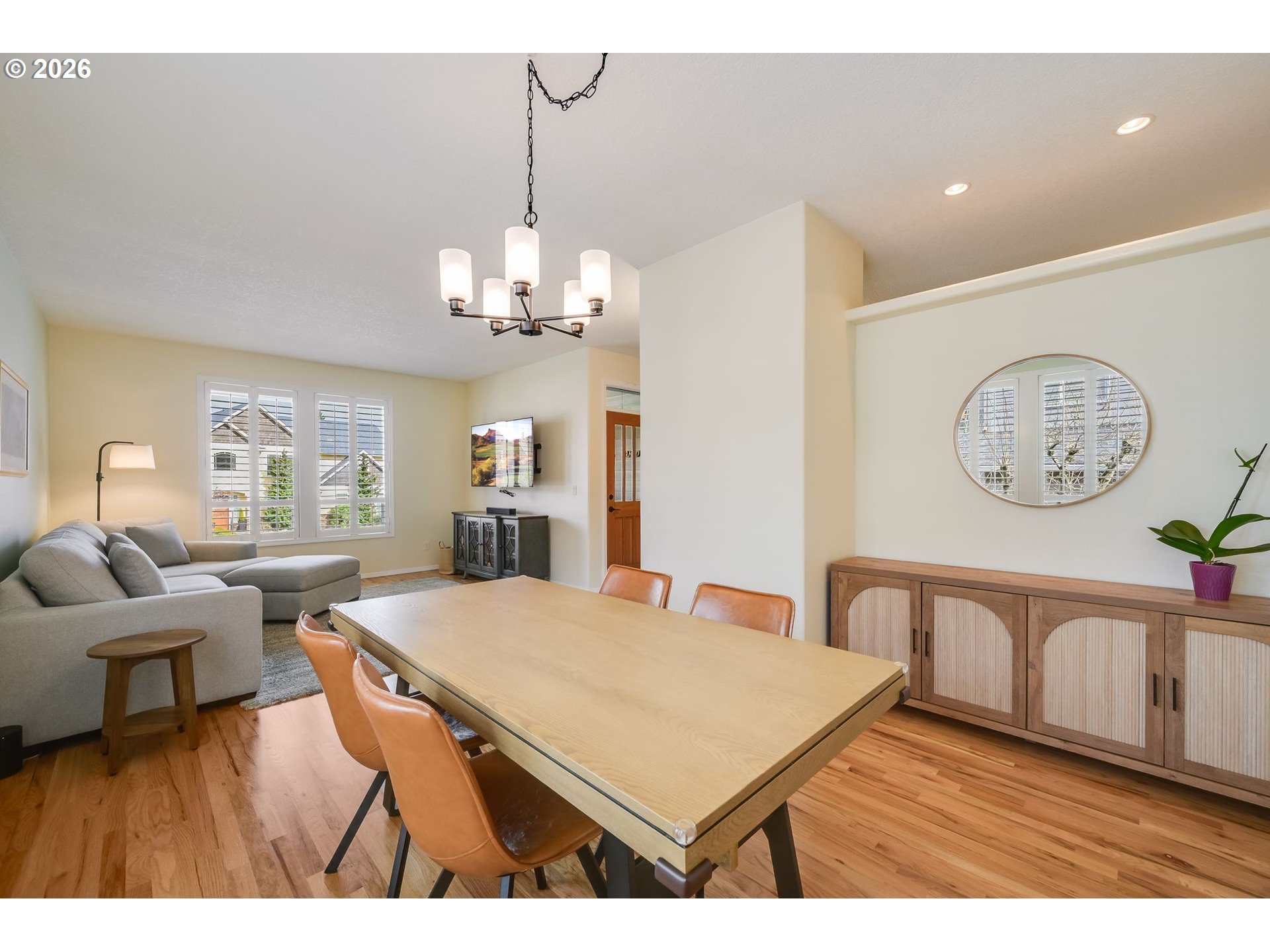 2520 Northwest 29th Avenue Camas, WA 98607 - Photo 4 of 36 Living Room/Dining Room