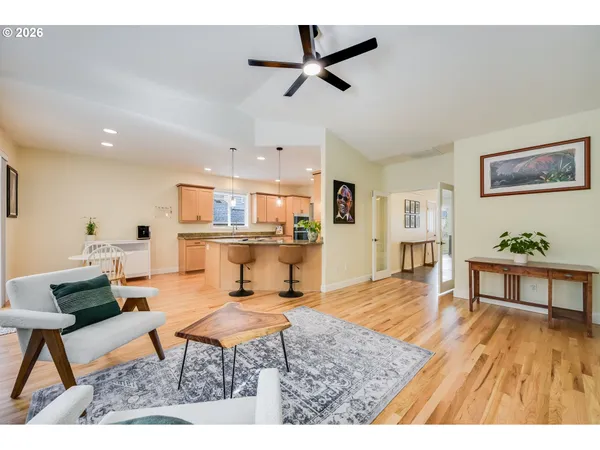 $785,000 | 2520 Northwest 29th Avenue, Camas, WA 98607