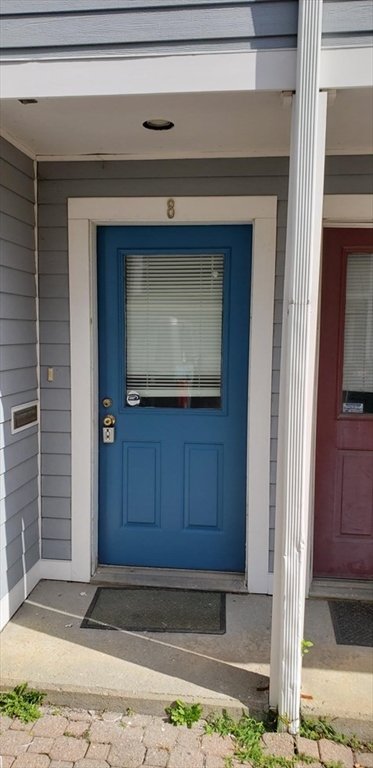 a view of entrance door of the house