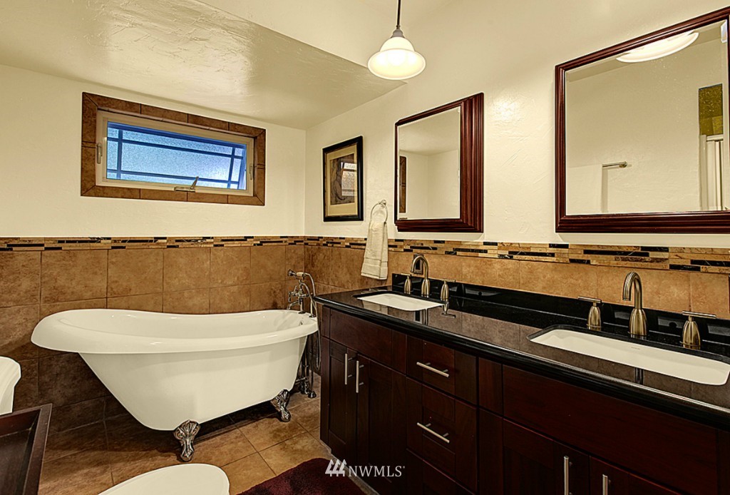524 North 79th Street Seattle, WA 98103 - Photo 8 of 13 Gallery Image 8
