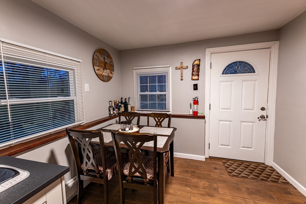 32 Farmington Street, Unit 1 Worcester, MA 01603 - Photo 17 of 25 a view of a dining room with furniture and window