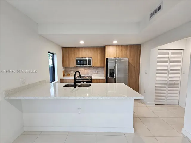 $4,000 | 215 Northwest 13th Street, Florida City, FL 33034