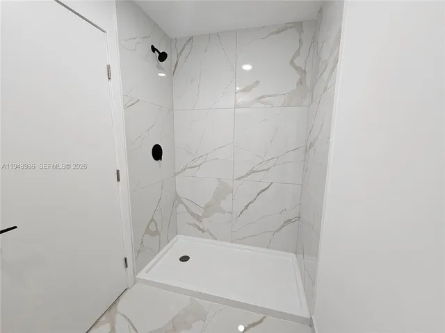 $4,000 | 215 Northwest 13th Street, Florida City, FL 33034