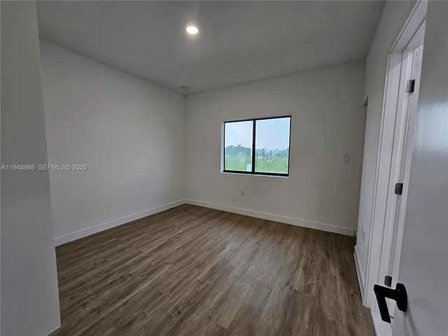 $4,000 | 215 Northwest 13th Street, Florida City, FL 33034