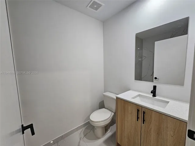 $4,000 | 215 Northwest 13th Street, Florida City, FL 33034