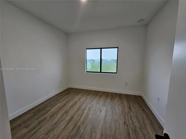 $4,000 | 215 Northwest 13th Street, Florida City, FL 33034