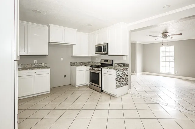 $269,000 | 9207 Cobbleshire Drive, Houston, TX 77037