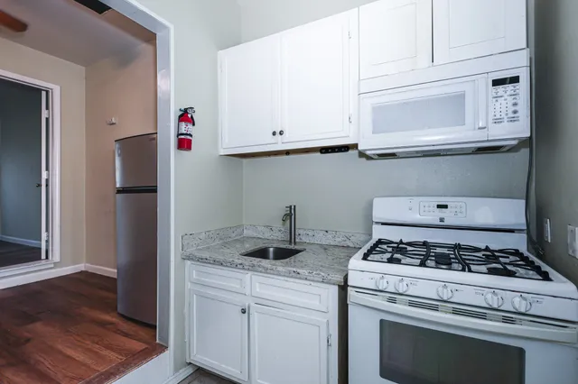 $269,000 | 9207 Cobbleshire Drive, Houston, TX 77037