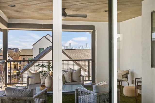 $1,000,000 | 3907 Emory Peak Pass, Austin, TX 78731