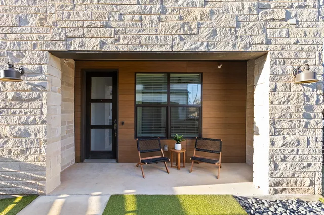 $1,000,000 | 3907 Emory Peak Pass, Austin, TX 78731