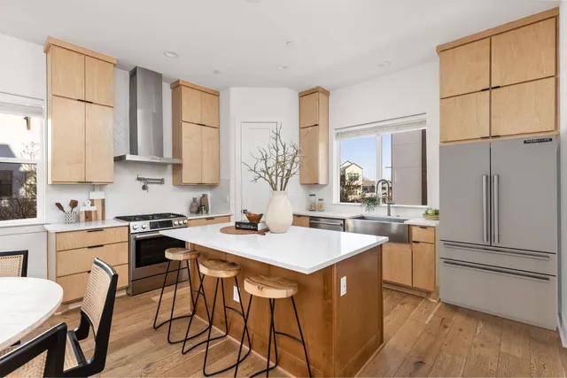 $1,000,000 | 3907 Emory Peak Pass, Austin, TX 78731