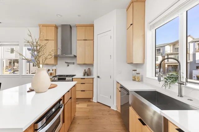 $1,000,000 | 3907 Emory Peak Pass, Austin, TX 78731