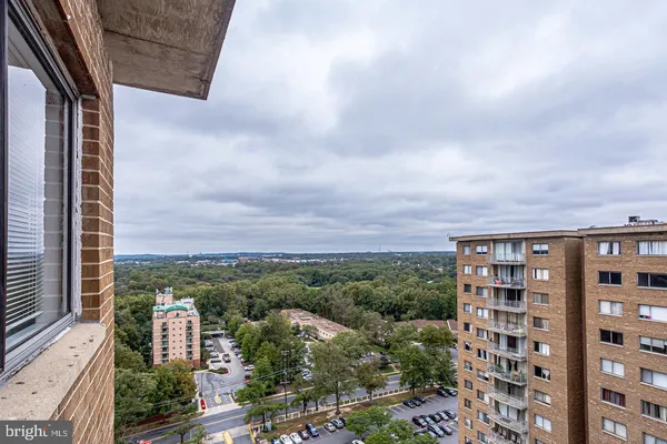 $169,950 | 1836 Metzerott Road, Unit 2025, Adelphi, MD 20783