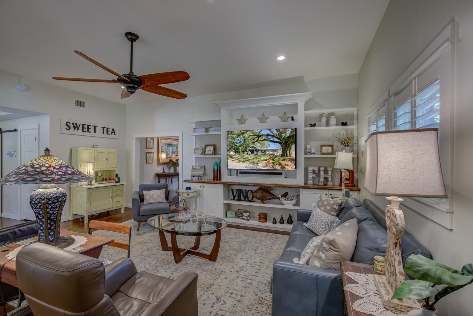 357 Fig Avenue Fairhope, AL 36532 - Photo 16 of 41