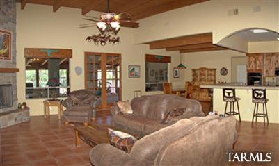 11061 East Tanque Verde Road Tucson, AZ 85749 - Photo 3 of 22