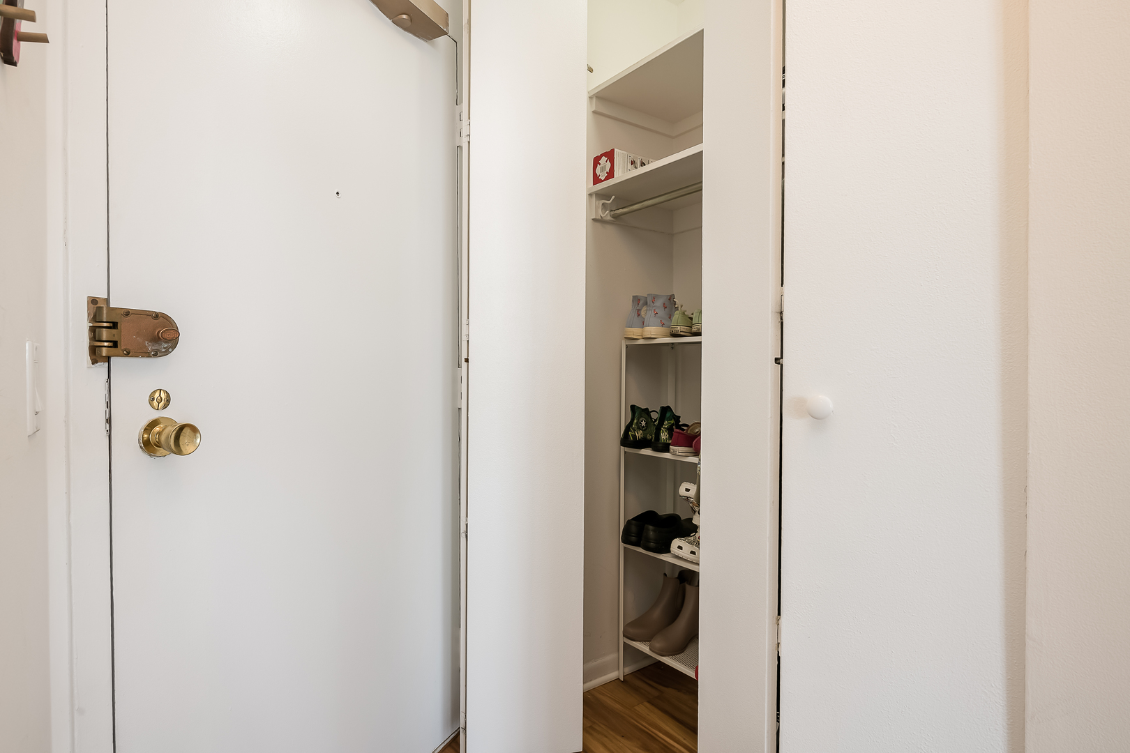 5415 North Sheridan Road, Unit 2412 Chicago, IL 60640 - Photo 14 of 27 Gallery Image 14