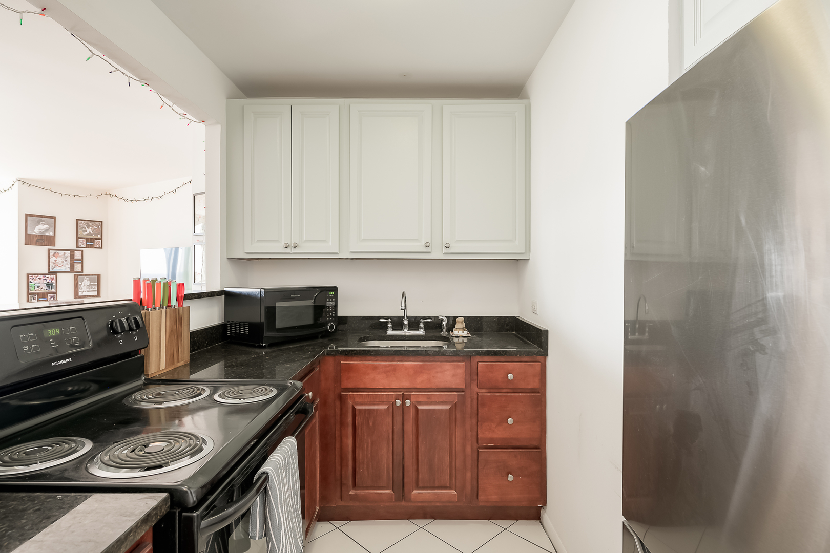 5415 North Sheridan Road, Unit 2412 Chicago, IL 60640 - Photo 10 of 27 Gallery Image 10