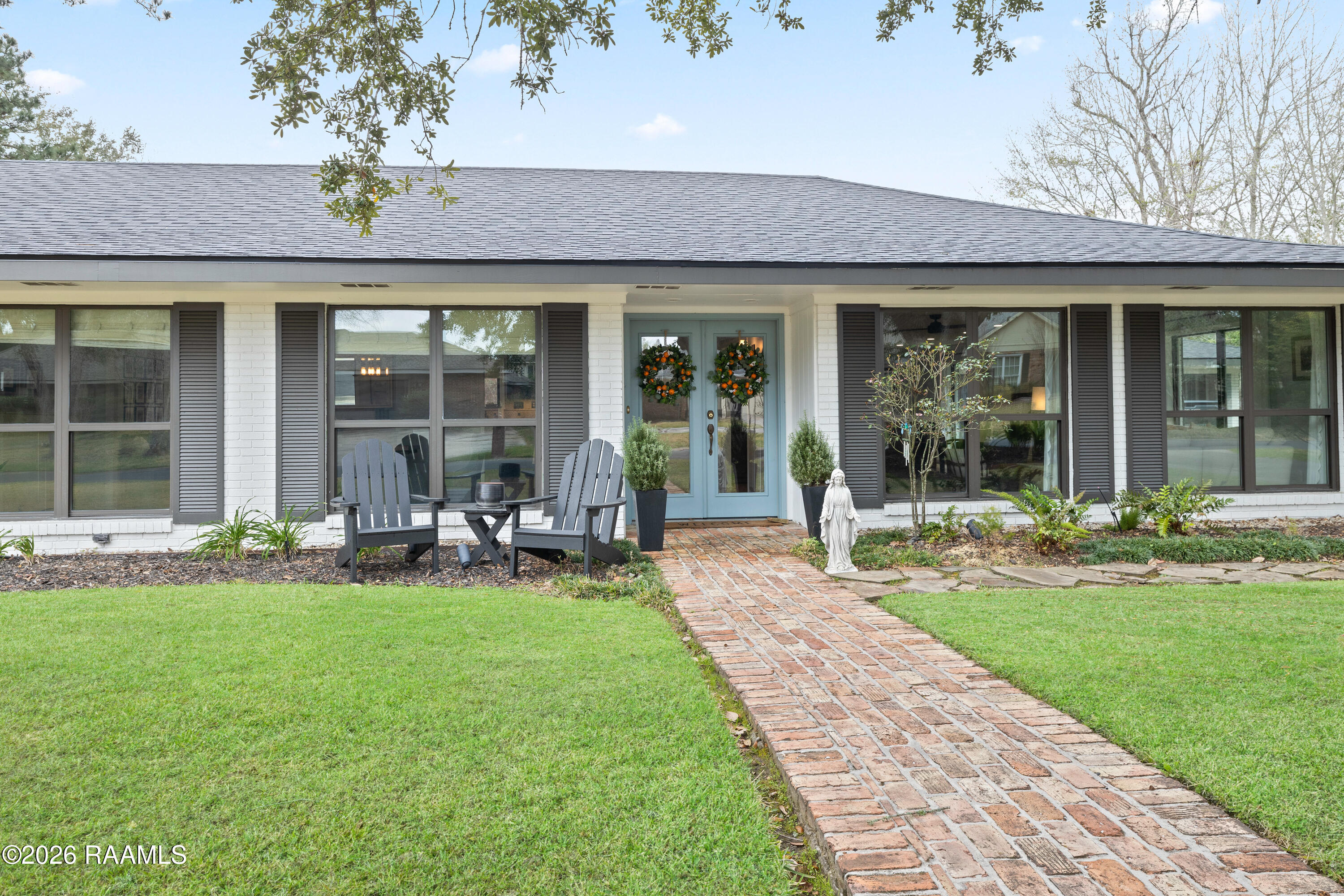 110 Canterbury Road Lafayette, LA 70503 - Photo 3 of 49 110 Canterbury-4