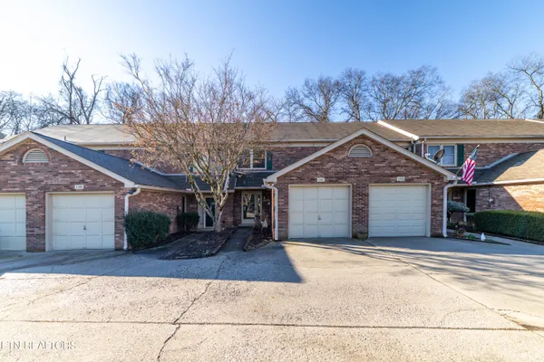 $1,695 | 136 Durwood Road, Unit C, Knoxville, TN 37922