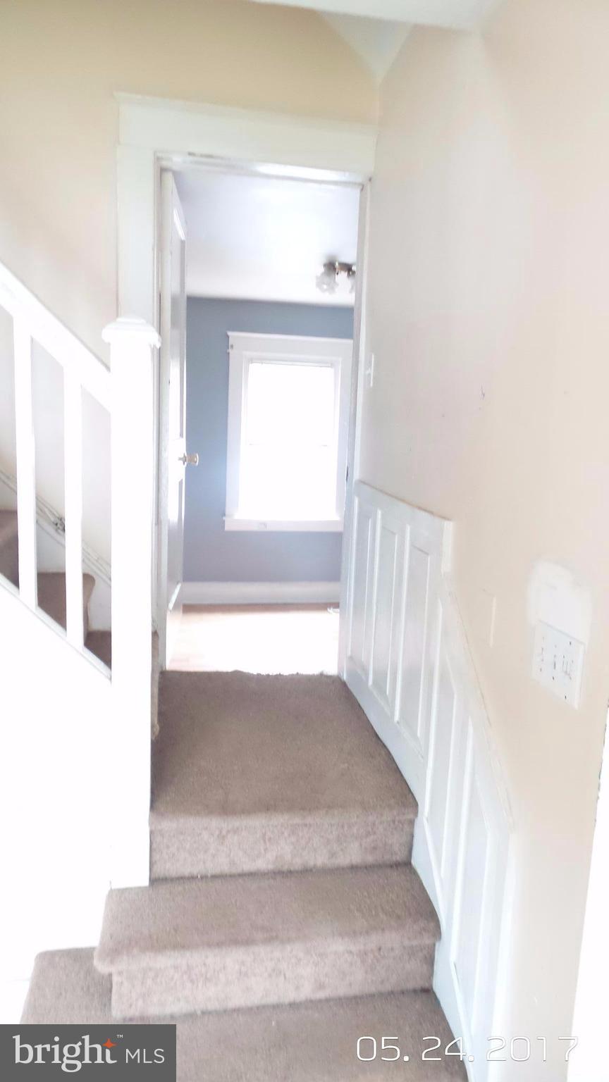 11 Cliffwood Road Baltimore, MD 21206 - Photo 13 of 25 Hallway