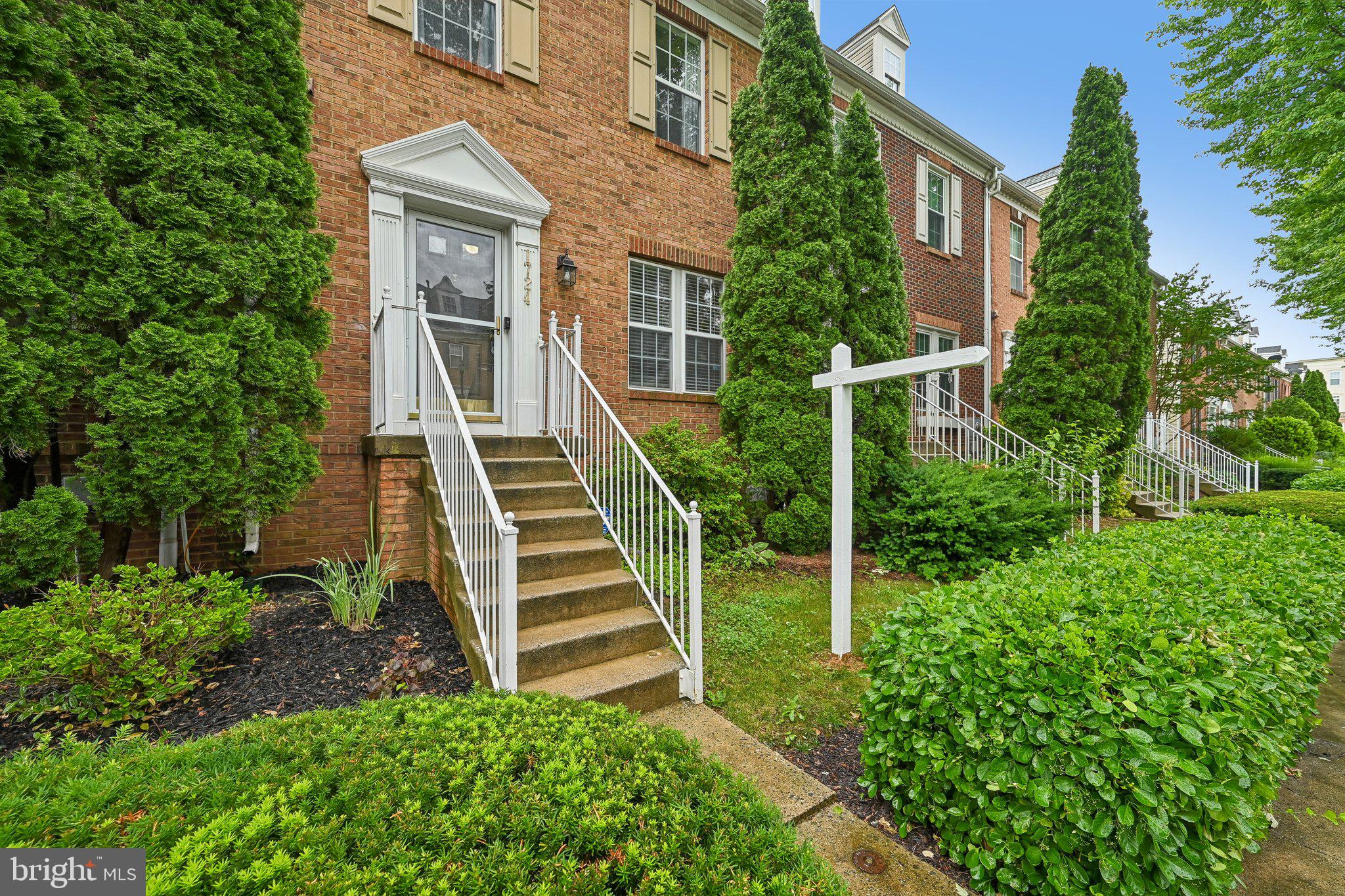1724 Emory Street Frederick, MD 21701 - Photo 5 of 53