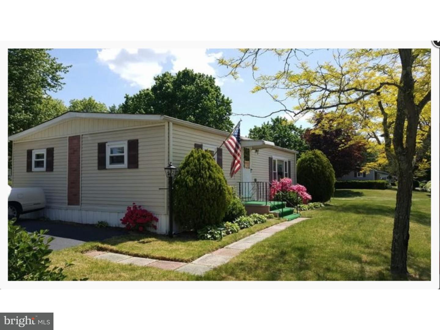 2 Surrey Drive Cream Ridge, NJ 08514 - Photo 2 of 17