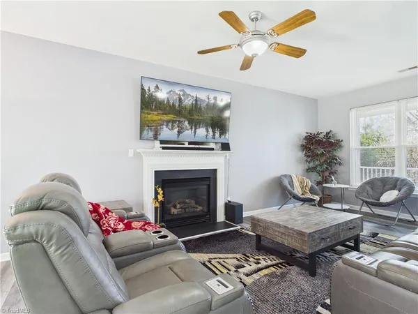 $375,900 | 107 Farriers Lane, Jamestown, NC 27282
