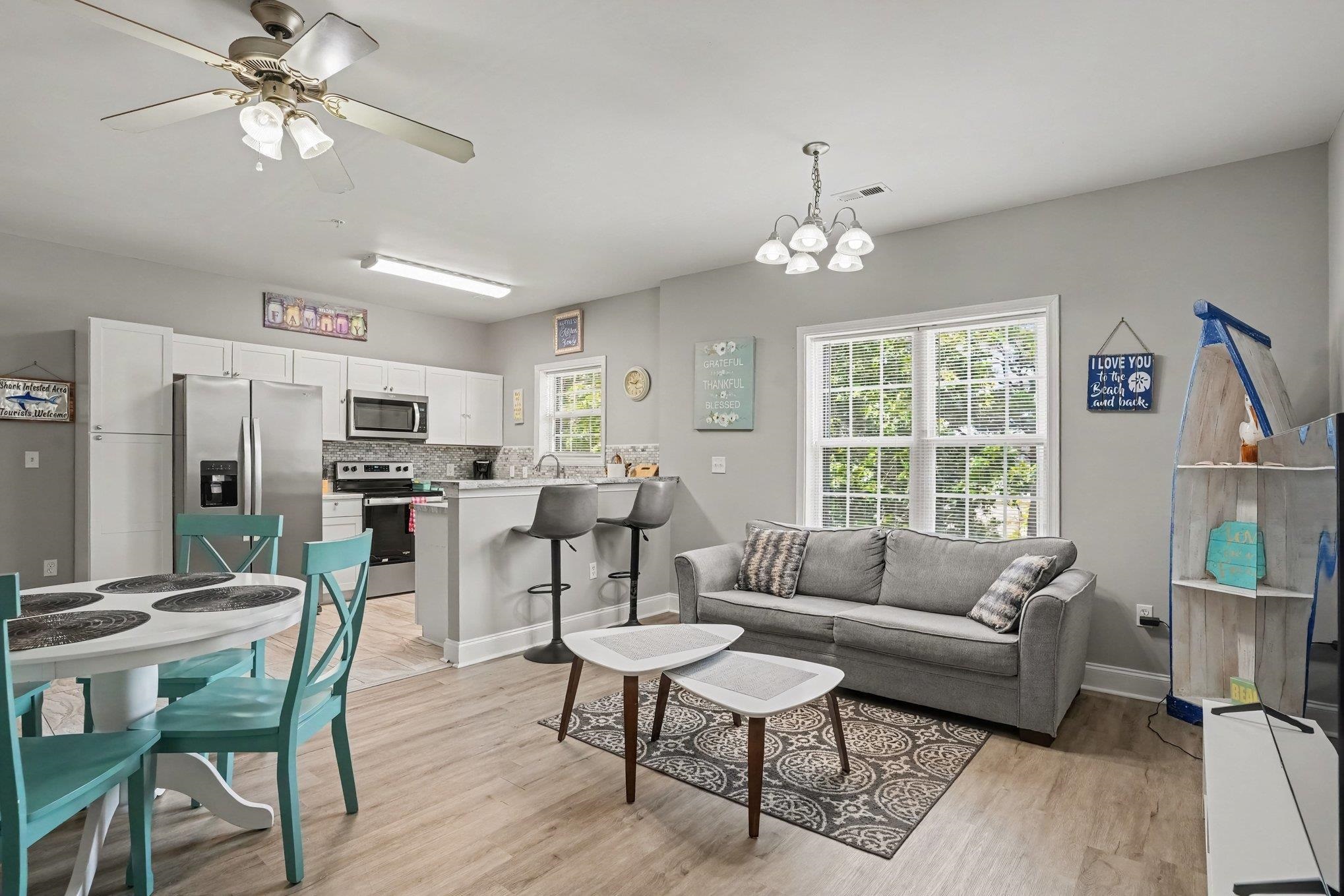 209 Chester Street, Unit G Myrtle Beach, SC 29577 - Photo 5 of 31 Gallery Image 5