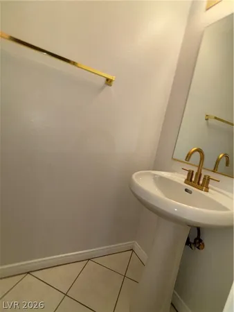 $330,000 | 5070 Tara Avenue, Unit 113, Las Vegas, NV 89146