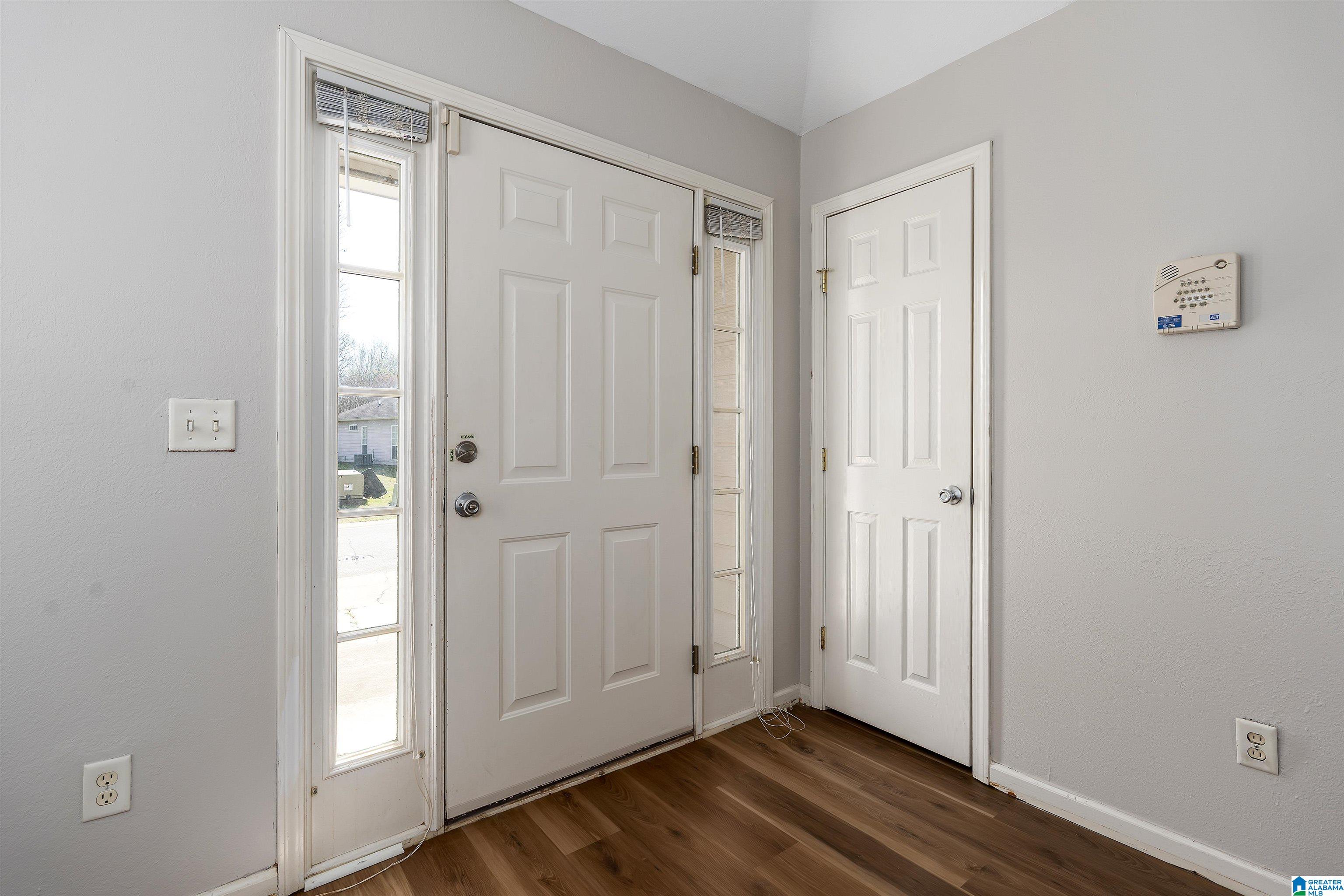 540 Walker Road Pelham, AL 35124 - Photo 5 of 27 Gallery Image 5