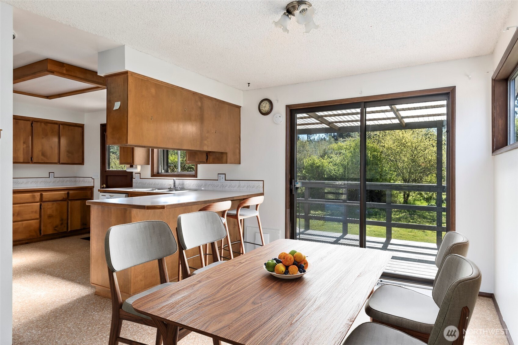 650 Devries Road Oak Harbor, WA 98277 - Photo 15 of 40