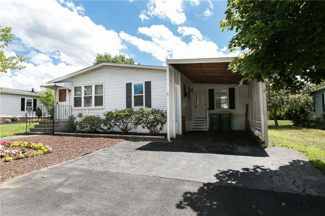 6 Queens Road Attleboro, MA 02703 - Photo 2 of 31 Gallery Image 2