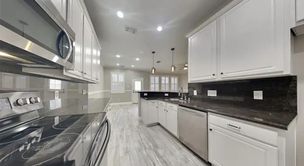 $247,000 | 6219 Stoney Creek Drive, Pasadena, TX 77503