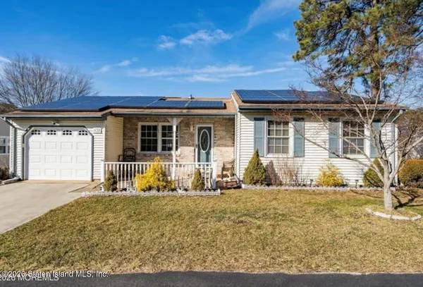 $242,200 | 56 South Chestnut Avenue, Whiting, NJ 08759