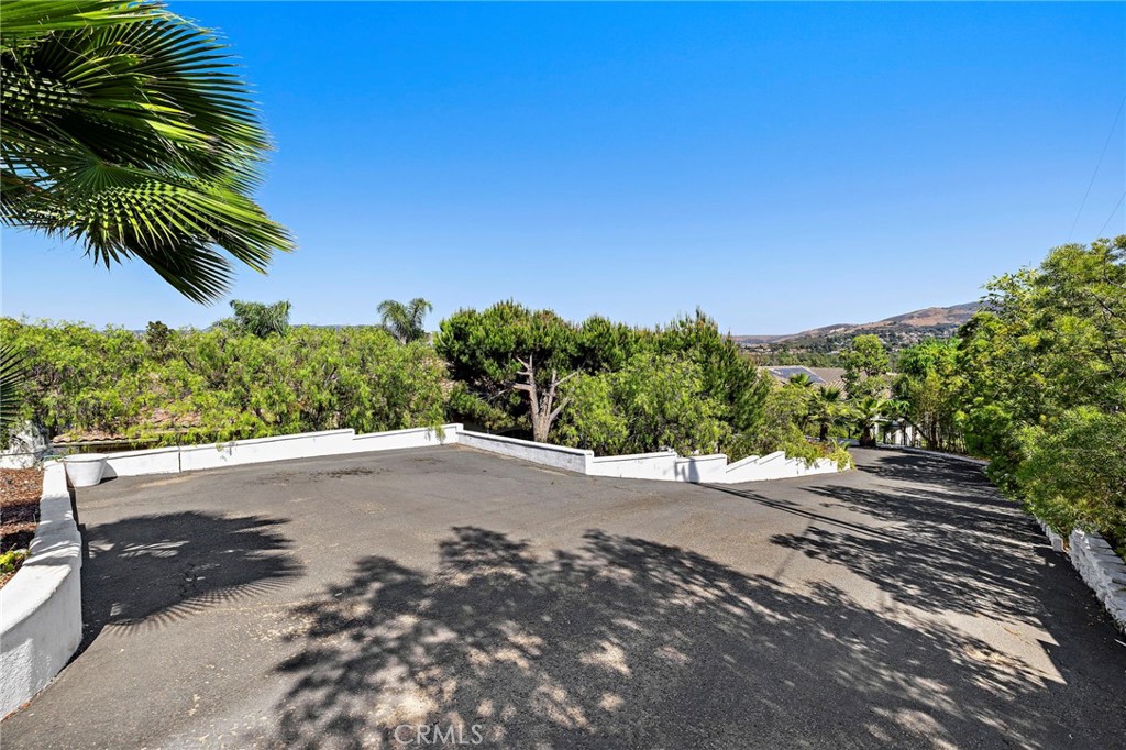 31645 Rancho Viejo Road San Juan Capistrano, CA 92675 - Photo 4 of 12 Gallery Image 4